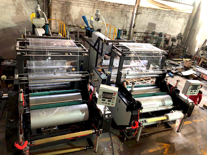 LSPE1000型流延纏繞膜機(jī)保鮮膜機(jī) 全自動(dòng)拉伸纏繞膜機(jī)器04