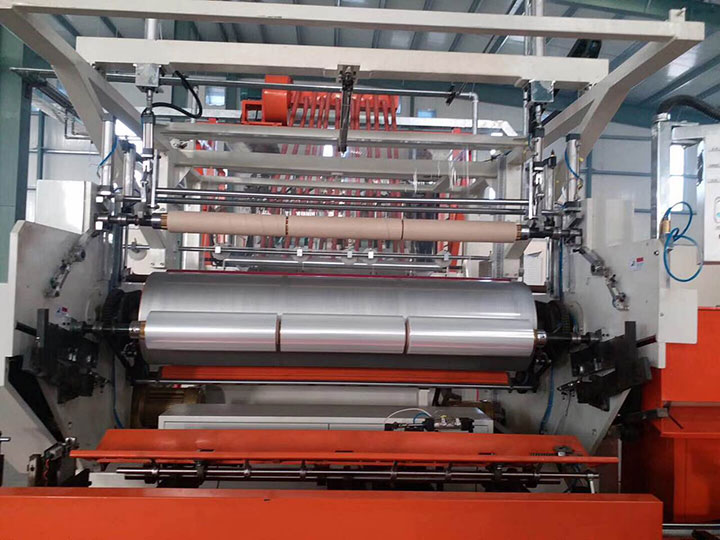 LSPE2000型全自動拉伸纏繞膜機-PE流延纏繞膜機保鮮膜機